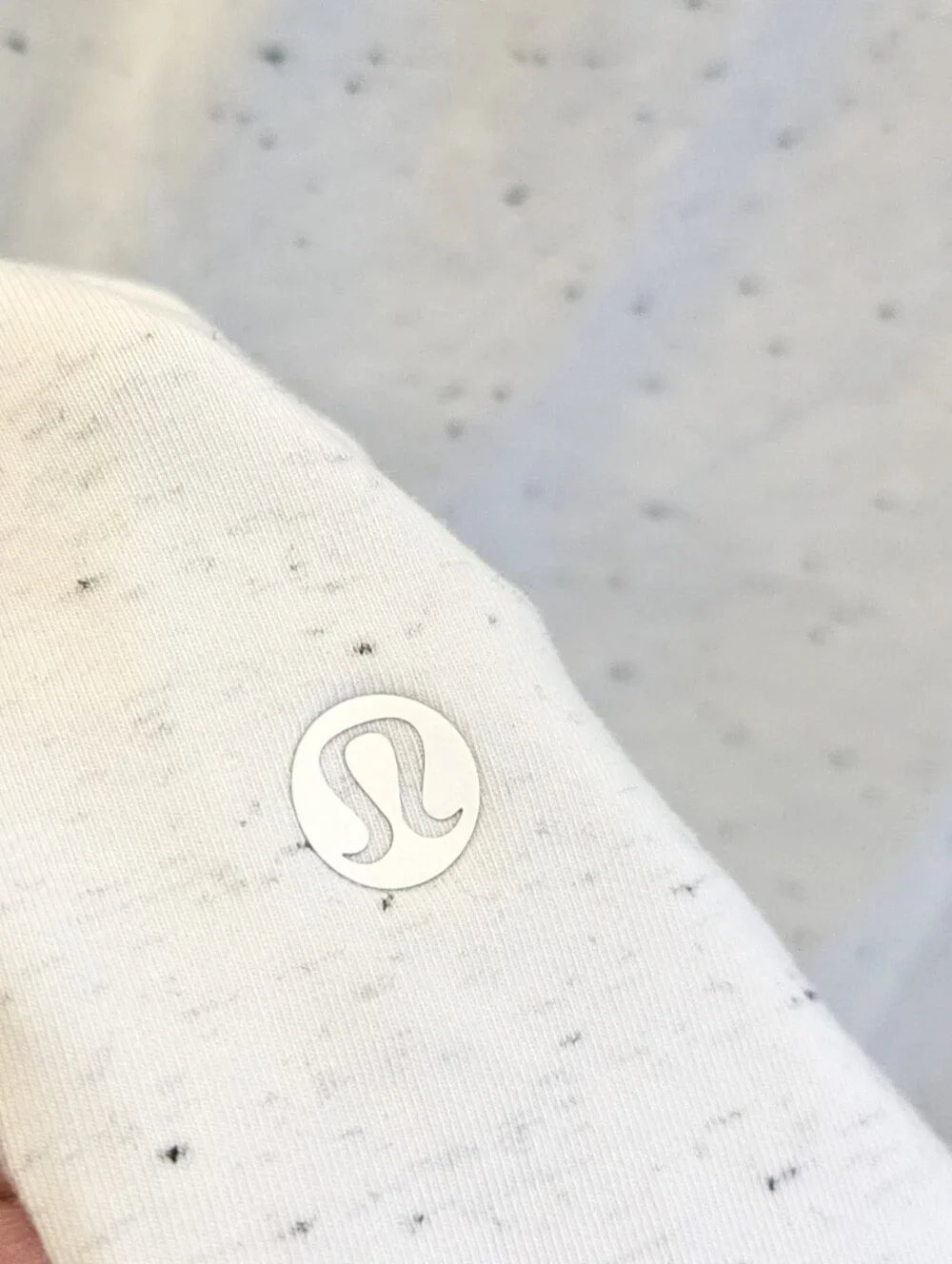 Lululemon LA Relaxed 3/4 Sleeve Crew Neck Top 10 White Confetti Pima Cotton